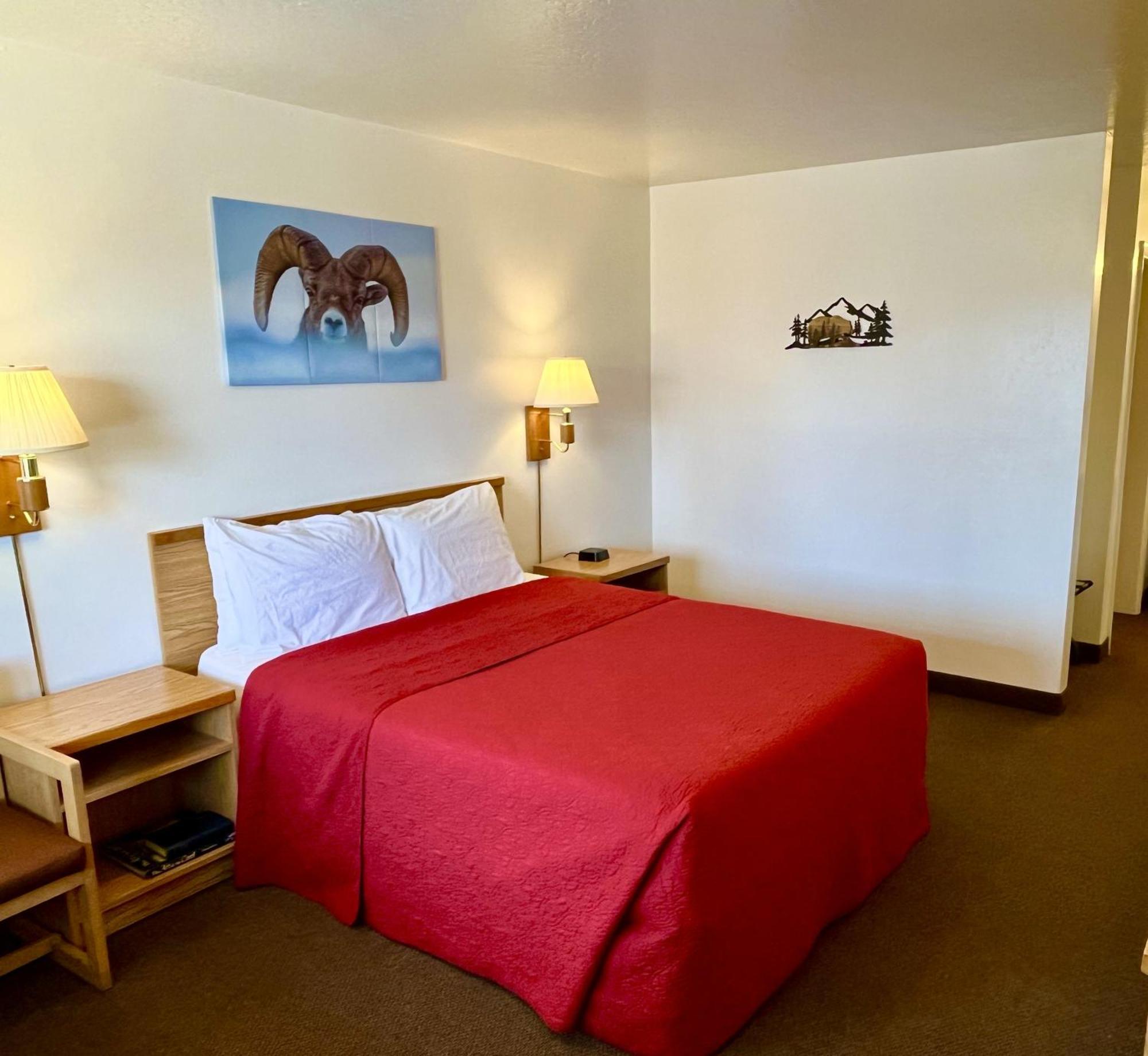 Red Bear Inn Эннис Экстерьер фото